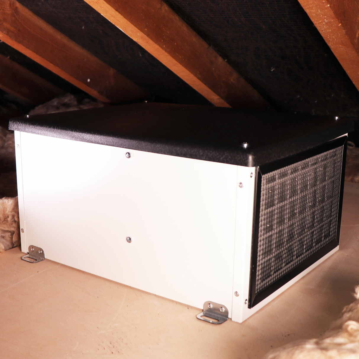 Elta Trade PIV ONE - Loft Mounted Positive Input Ventilation Unit